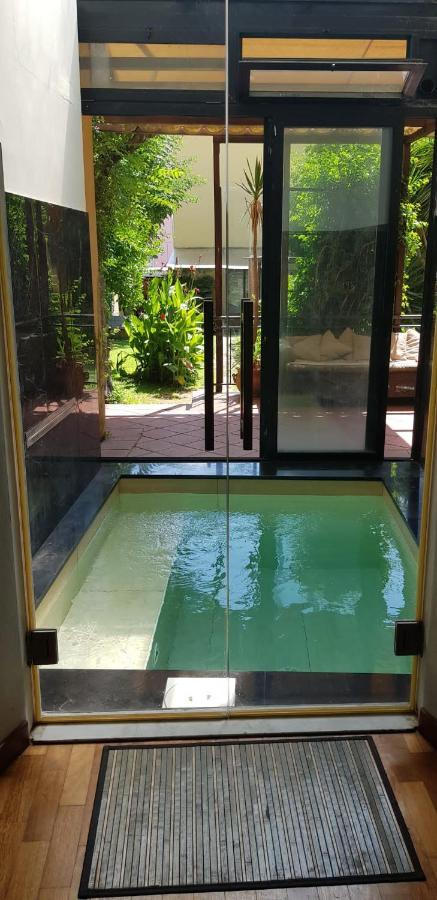 La Casa Con Piscina Riscaldata Interna Anna Luxury Garden Lägenhet Pisa Exteriör bild