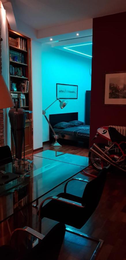 La Casa Con Piscina Riscaldata Interna Anna Luxury Garden Lägenhet Pisa Exteriör bild